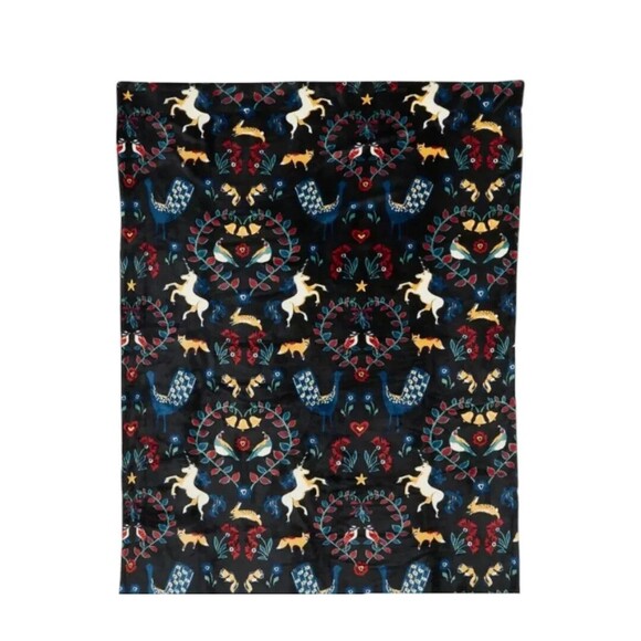 Vera Bradley Enchanting Dream Cozy Unicorn Plush Throw Blanket 72"x 50" Black - Picture 2 of 7